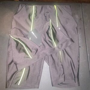 2 piece summer set! All black with neon green highlight.